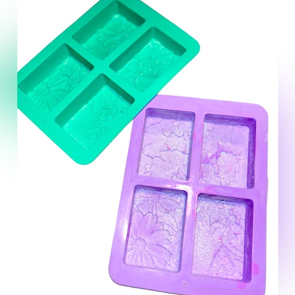 Used silicone molds - Picture 1 of 2